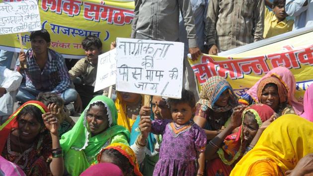 The Pakistani Hindu refugees during a protest in Jaipur to demand Indian citizenship. (HT File) The Pakistani Hindu refugees during a protest in Jaipur to demand Indian citizenship. (HT File)