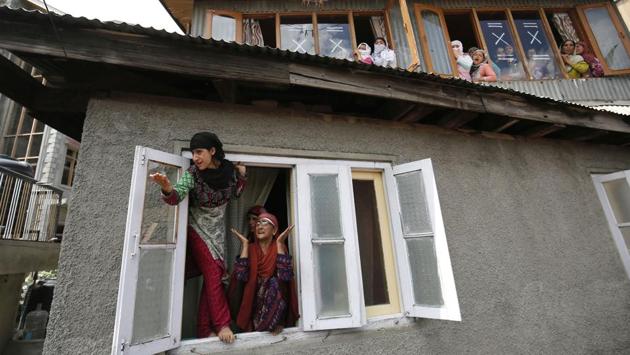 As the curfew and protests continued, relatives of Reyaz Ahmad Shah, a civilian, wail during his funeral in the Chattabal area of Srinagar on August 03, 2016. Shah was found dead on Tuesday night due to wounds caused by a pellet gun shot from close quarters. (Waseem Andrabi / HT Photo) As the curfew and protests continued, relatives of Reyaz Ahmad Shah, a civilian, wail during his funeral in the Chattabal area of Srinagar on August 03, 2016. Shah was found dead on Tuesday night due to wounds caused by a pellet gun shot from close quarters. (Waseem Andrabi / HT Photo)