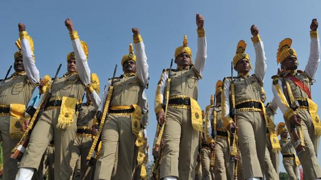 Central Industrial Security Force (CISF) march during a passing out parade in Hyderabad. The Special Security Group (SSG) that provides security to VIPs is a wing of the CISF. (AFP) Central Industrial Security Force (CISF) march during a passing out parade in Hyderabad. The Special Security Group (SSG) that provides security to VIPs is a wing of the CISF. (AFP)