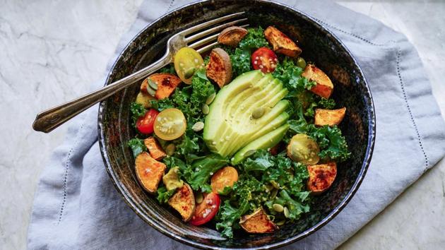 A healthy diet rich in essential nutrients, combined with regular exercise and avoiding smoking, can help to reduce your risk of developing dementia. (Getty Images/iStockphoto) A healthy diet rich in essential nutrients, combined with regular exercise and avoiding smoking, can help to reduce your risk of developing dementia. (Getty Images/iStockphoto)