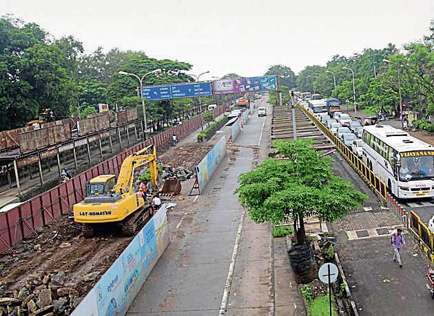 Metro work in the city is progressing at a steady pace.(HT File Photo)