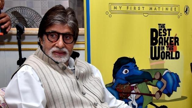 Mumbai: Actor Amitabh Bachchan and author Raja Sen at the book launch in Mumbai on Dec 5, 2017. (Photo: IANS) (IANS) Mumbai: Actor Amitabh Bachchan and author Raja Sen at the book launch in Mumbai on Dec 5, 2017. (Photo: IANS) (IANS)