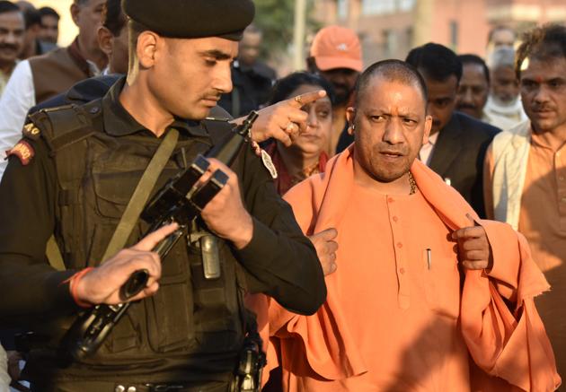 Adityanath reached Noida’s Botanic Garden in a helicopter around 5pm from Bhagpat district after opening a Sugar Mills there.(Virendra Singh Gosain/HT PHOTO)