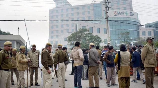 Police personnel deployed near the Max Hospital, Shalimar Bagh, after protests. (File) Police personnel deployed near the Max Hospital, Shalimar Bagh, after protests. (File)
