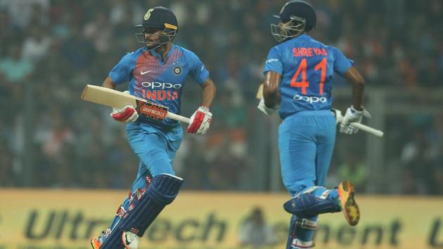 Manish Pandey and Shreyas Iyer handled the innings for India in the middle overs but both scoring in 30s. (BCCI)