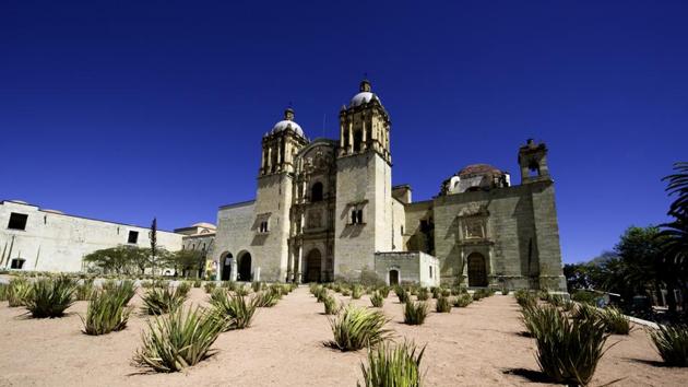 Santa Domingo is in the heart of the city of Oxaca, Mexico.(Shutterstock) Santa Domingo is in the heart of the city of Oxaca, Mexico.(Shutterstock)
