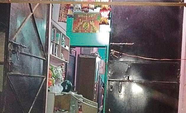 A 28-year-old woman shopkeeper was arrested for allegedly selling drugs and tobacco products to schoolchildren in central Delhi’s Baljeet Nagar on Tuesday. A 28-year-old woman shopkeeper was arrested for allegedly selling drugs and tobacco products to schoolchildren in central Delhi’s Baljeet Nagar on Tuesday.