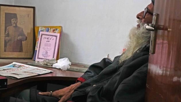 Muhammed Waseem who used to spend all his waking hours in a public library. (Mayank Austen Soofi / HT Photo) Muhammed Waseem who used to spend all his waking hours in a public library. (Mayank Austen Soofi / HT Photo)