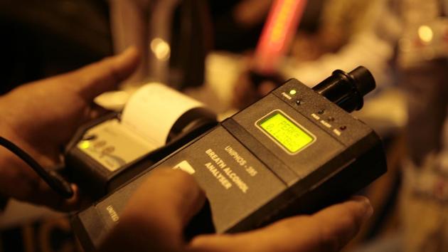 The Mumbai traffic police deployed special teams armed with upgraded breathalysers at several checkpoints to catch motorists flouting norms. (Picture for Representation) The Mumbai traffic police deployed special teams armed with upgraded breathalysers at several checkpoints to catch motorists flouting norms. (Picture for Representation)