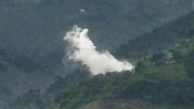Smoke rises due to a mortar shell fired by Pakistan near the Line of Control (LoC) in Jammu and Kashmir's Poonch district.(PTI File Photo) Smoke rises due to a mortar shell fired by Pakistan near the Line of Control (LoC) in Jammu and Kashmir's Poonch district.(PTI File Photo)