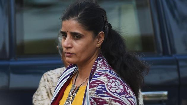 Chetankul Jadhav, wife of Kulbushan Jadhav, an Indian national sentenced to death for alleged spying in Pakistan, arrives for the meeting with her husband at the foreign ministry in Islamabad. (AFP Photo) Chetankul Jadhav, wife of Kulbushan Jadhav, an Indian national sentenced to death for alleged spying in Pakistan, arrives for the meeting with her husband at the foreign ministry in Islamabad. (AFP Photo)