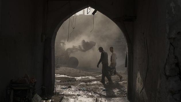 The scale of the task ahead in Mosul can be grasped by what has happened in Ramadi, the capital of Anbar province. Two years after it was retaken from IS, more than 70% of the city remains damaged. Nearly 8,300 homes were destroyed, according to UN Habitat. All five of its bridges over the Euphrates were damaged; only three are currently under repair. Three-quarters of the schools remain out of commission. (Felipe Dana / AP) The scale of the task ahead in Mosul can be grasped by what has happened in Ramadi, the capital of Anbar province. Two years after it was retaken from IS, more than 70% of the city remains damaged. Nearly 8,300 homes were destroyed, according to UN Habitat. All five of its bridges over the Euphrates were damaged; only three are currently under repair. Three-quarters of the schools remain out of commission. (Felipe Dana / AP)