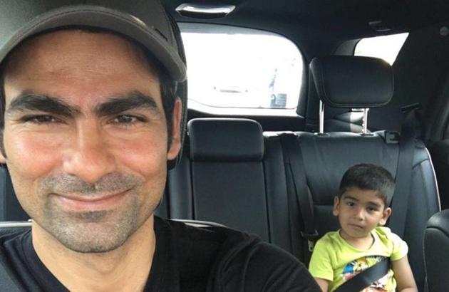 Sachin Tendulkar urged Mohammad Kaif’s son Kabir (R) to keep playing cricket. (Twitter/Mohammad Kaif) Sachin Tendulkar urged Mohammad Kaif’s son Kabir (R) to keep playing cricket. (Twitter/Mohammad Kaif)
