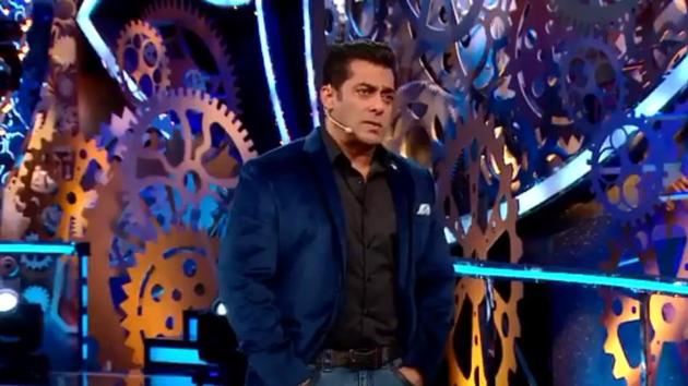 Elimination rounds are always tough in Bigg Boss 11 and no one knows it better than Salman Khan. Elimination rounds are always tough in Bigg Boss 11 and no one knows it better than Salman Khan.