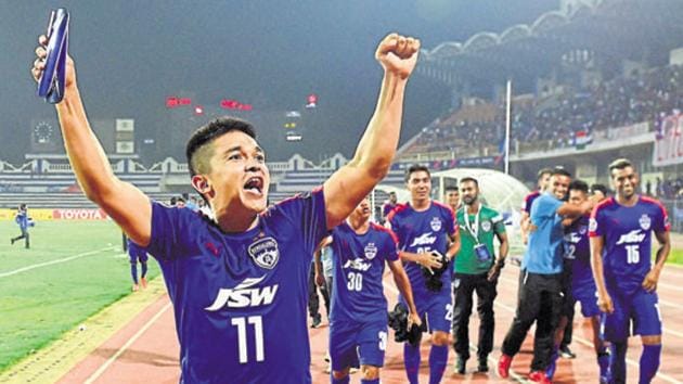 Sunil Chhetri-led Bengaluru FC will face Kerala Blasters FC in an Indian Super League (ISL) match on Sunday.(PTI) Sunil Chhetri-led Bengaluru FC will face Kerala Blasters FC in an Indian Super League (ISL) match on Sunday.(PTI)