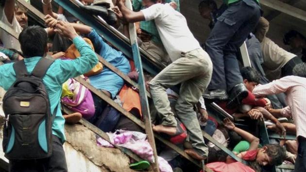 The stampede at Elphinstone Road station caused 23 deaths and shook up the authorities. (HT File) The stampede at Elphinstone Road station caused 23 deaths and shook up the authorities. (HT File)
