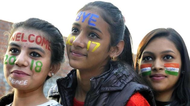 Punjab Governor VP Singh Badnore and chief minister Amarinder Singh on Monday wished a happy, peaceful and prosperous New Year, with the optimism the year will usher in a new era of growth and development for Punjab. (Sameer Sehga/HT)