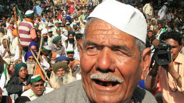 Leaders like Mahendra Singh Tikait were capable of bringing the national capital to a standstill to make sure that farmers received higher prices for their crops or had their electricity bills waived off(Sonu Mehta/HT) Leaders like Mahendra Singh Tikait were capable of bringing the national capital to a standstill to make sure that farmers received higher prices for their crops or had their electricity bills waived off(Sonu Mehta/HT)