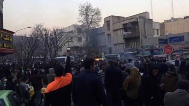 People protest in Tehran on December 30, 2017 in this still image from a video. (REUTERS) People protest in Tehran on December 30, 2017 in this still image from a video. (REUTERS)