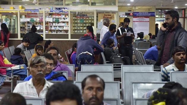 A view of OPD at Chinmaya Mission Hospital, Bengaluru which is functioning partially as Indian Medical Association called nationwide strike in protest against a central bill, which seeks to replace the Medical Council of India (MCI) with the new body under the National Medical Commission Act (NMCA). (Arijit Sen / HT Photo) A view of OPD at Chinmaya Mission Hospital, Bengaluru which is functioning partially as Indian Medical Association called nationwide strike in protest against a central bill, which seeks to replace the Medical Council of India (MCI) with the new body under the National Medical Commission Act (NMCA). (Arijit Sen / HT Photo)
