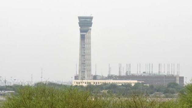 The new tower, built at a cost of Rs 350 crore, gives controllers a view of all the three runways, aprons and taxiways.(Vipin Kumar/HT FILE)