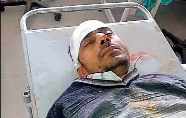 The accused Naresh Dhankar at a hospital. He is said to be mentally unstable and has been taken into custody.(HT Photo) The accused Naresh Dhankar at a hospital. He is said to be mentally unstable and has been taken into custody.(HT Photo)