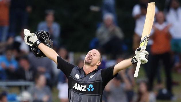New Zealand's Colin Munro celebrates his century during the third T20 international cricket match between New Zealand and the West Indies at Bay Oval in Mount Maunganui on January 3, 2018.(AFP)