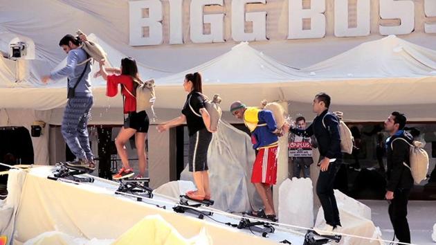 The contestants took part in a hiking task. The contestants took part in a hiking task.