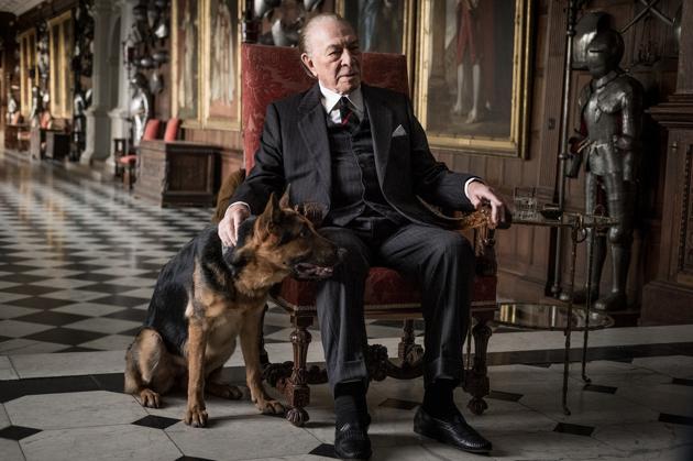 The self-absorbed tycoon is played by a never-better Christopher Plummer, taking over from the disgraced Kevin Spacey following allegations of sexual misconduct. The self-absorbed tycoon is played by a never-better Christopher Plummer, taking over from the disgraced Kevin Spacey following allegations of sexual misconduct.