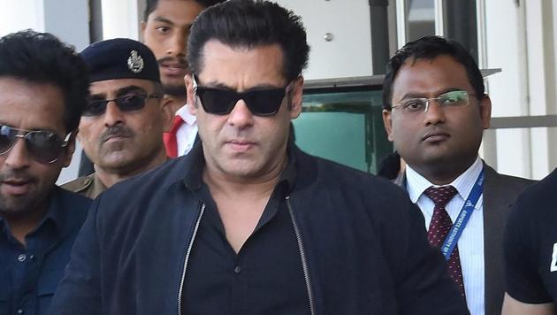Actor Salman Khan arrives at district and sessions court in arms case linked to killing of a blackbuck in Jodhpur on Thursday. (PTI) Actor Salman Khan arrives at district and sessions court in arms case linked to killing of a blackbuck in Jodhpur on Thursday. (PTI)