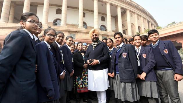 Congress Rajya Sabha MP Partap Singh Bajwa poses with school students from ‘The Cambridge School’, Dhuri, Punjab during the winter session. (Sonu Mehta / HT Photo) Congress Rajya Sabha MP Partap Singh Bajwa poses with school students from ‘The Cambridge School’, Dhuri, Punjab during the winter session. (Sonu Mehta / HT Photo)