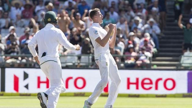 South Africa bowled India out for 209, giving them a lead of 77 runs. (AP) South Africa bowled India out for 209, giving them a lead of 77 runs. (AP)