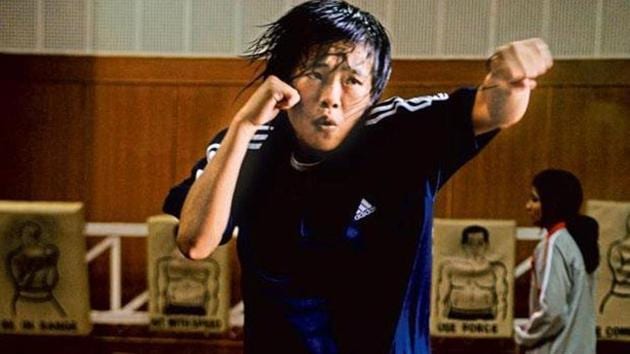 Sarjubala Devi defeated Delhi’s Simran in the flyweight category of the boxing nationals on Sunday.+ (HT Photo) Sarjubala Devi defeated Delhi’s Simran in the flyweight category of the boxing nationals on Sunday.+ (HT Photo)