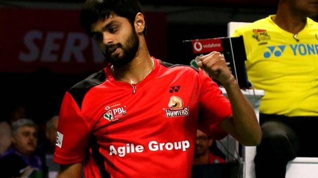 Sai Praneeth of Hyderabad Hunters celebrates after beating Kidambi Srikanth of Awadhe Warriors in their Premier Badminton League (PBL) tie on Sunday. (HT Photo) Sai Praneeth of Hyderabad Hunters celebrates after beating Kidambi Srikanth of Awadhe Warriors in their Premier Badminton League (PBL) tie on Sunday. (HT Photo)