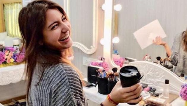 Anushka Sharma returned to the sets of Shah Rukh Khan-starrer Zero after her wedding to Virat Kohli. Anushka Sharma returned to the sets of Shah Rukh Khan-starrer Zero after her wedding to Virat Kohli.