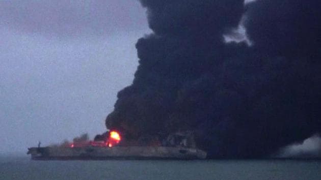 Smoke and flames coming from a burning oil tanker at sea off the coast of eastern China. (AFP Photo) Smoke and flames coming from a burning oil tanker at sea off the coast of eastern China. (AFP Photo)