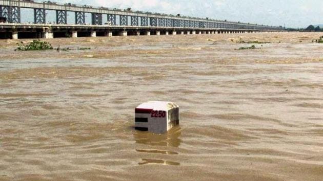 A view of the swollen Mahanadi river flowing near Mundali in Cuttack.(File) A view of the swollen Mahanadi river flowing near Mundali in Cuttack.(File)