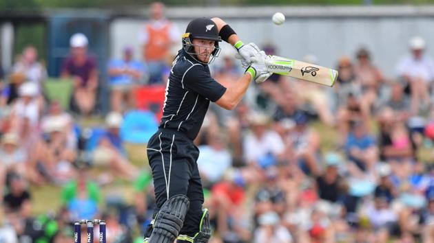 Martin Guptill’s knock of 87 guided New Zealand to their revised target of 151 vs Pakistan at the Saxton Oval in Nelson today.(AFP)