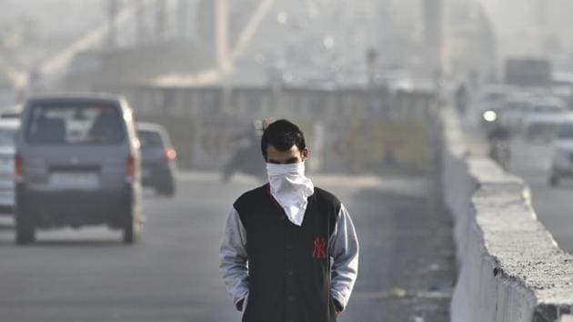 Ghaziabad, Gurgaon, and Delhi were among India’s five most polluted cities last year. Ghaziabad, with an average air quality index of 258, topped the list. (Raj K Raj/HT File Photo) Ghaziabad, Gurgaon, and Delhi were among India’s five most polluted cities last year. Ghaziabad, with an average air quality index of 258, topped the list. (Raj K Raj/HT File Photo)