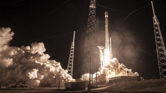 This photo made available by SpaceX shows the launch of the Falcon 9 rocket at Cape Canaveral for the ‘Zuma’ US satellite mission. (AP Photo) This photo made available by SpaceX shows the launch of the Falcon 9 rocket at Cape Canaveral for the ‘Zuma’ US satellite mission. (AP Photo)