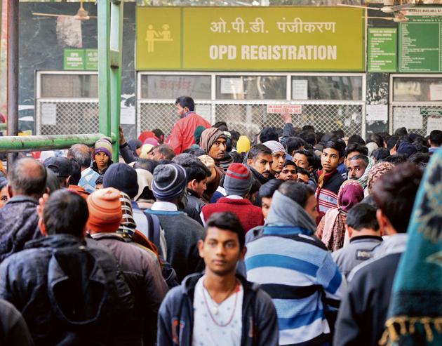On Monday, the Civil Hospital saw hundreds of patients waiting in queue for their turn to get cards for OPD admission.(Parveen Kumar/HT PHOTO) On Monday, the Civil Hospital saw hundreds of patients waiting in queue for their turn to get cards for OPD admission.(Parveen Kumar/HT PHOTO)