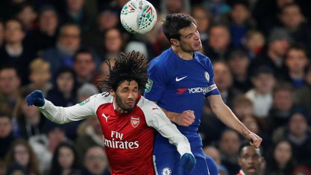 Chelsea and Arsenal played out a goalless draw in the first leg of the League Cup semi-final at Stamford Bridge in London on Thursday.(Reuters)