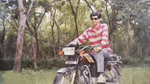 Naresh Dhankar, 43-year-old former army officer, went on a murderous spree early on Tuesday, randomly killing six persons with an iron rod in Haryana’s Palwal town, 60 km south of Delhi. (Burhaan Kinu/HT Photo) Naresh Dhankar, 43-year-old former army officer, went on a murderous spree early on Tuesday, randomly killing six persons with an iron rod in Haryana’s Palwal town, 60 km south of Delhi. (Burhaan Kinu/HT Photo)