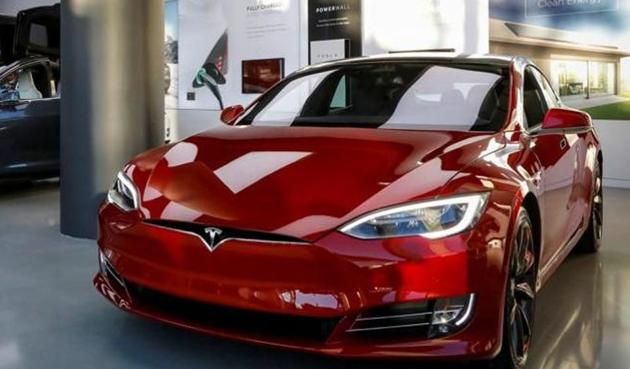 A mere 198 electric cars were registered from April 2016 to December 2017, including one high-end Tesla car (in photo), bought by a senior executive in south Mumbai. (HT File Photo) A mere 198 electric cars were registered from April 2016 to December 2017, including one high-end Tesla car (in photo), bought by a senior executive in south Mumbai. (HT File Photo)
