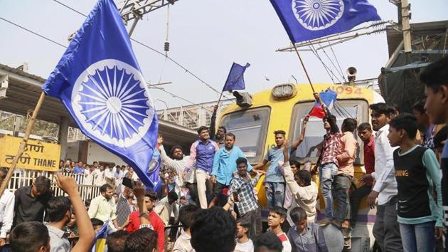 Fifteen men were arrested on January 3 for allegedly molesting some policewomen who were stationed at Chembur on the day of the Maharashtra bandh. (HT File) Fifteen men were arrested on January 3 for allegedly molesting some policewomen who were stationed at Chembur on the day of the Maharashtra bandh. (HT File)