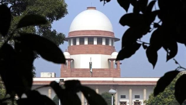 A view of the Supreme Court building is seen in New Delhi.(Reuters)