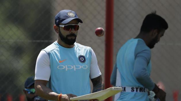 Virat Kohli prepares for their training at Centurion Park in Pretoria, South Africa, ahead of their second cricket test match against South Africa. (AP)