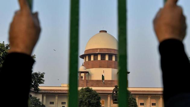 Government sources said the Supreme Court should settle the issue at the earliest as the faith of the people in the judiciary was at stake. (PTI Photo) Government sources said the Supreme Court should settle the issue at the earliest as the faith of the people in the judiciary was at stake. (PTI Photo)