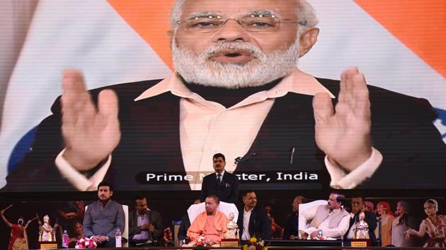 The Prime Minister assured students interested in setting up new businesses they would not have to worry about bank guarantees, loans and heavy paper work as they would get all help from the government. (Virendra Singh Gosain/HT PHOTO) The Prime Minister assured students interested in setting up new businesses they would not have to worry about bank guarantees, loans and heavy paper work as they would get all help from the government. (Virendra Singh Gosain/HT PHOTO)