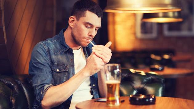 The research found that the bans were associated with high gains in quit attempts by smokers with low incomes. (Shutterstock) The research found that the bans were associated with high gains in quit attempts by smokers with low incomes. (Shutterstock)